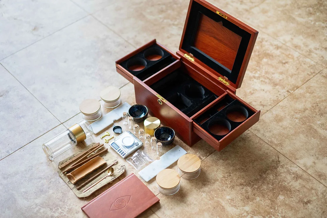 Stashbox for magic mushrooms